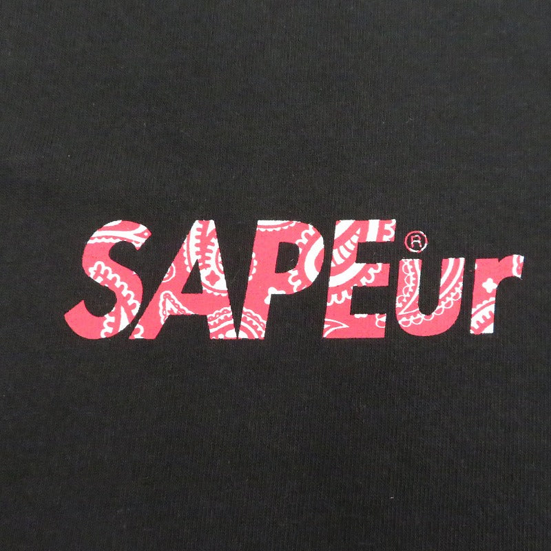 SAPEur | サプール ﾍﾟｲｽﾞﾘｰ柄ﾛｯﾄﾞﾏﾝTｼｬﾂ 半袖Ｔシャツ ブラック サイズ：XXL【瀬戸大橋店】