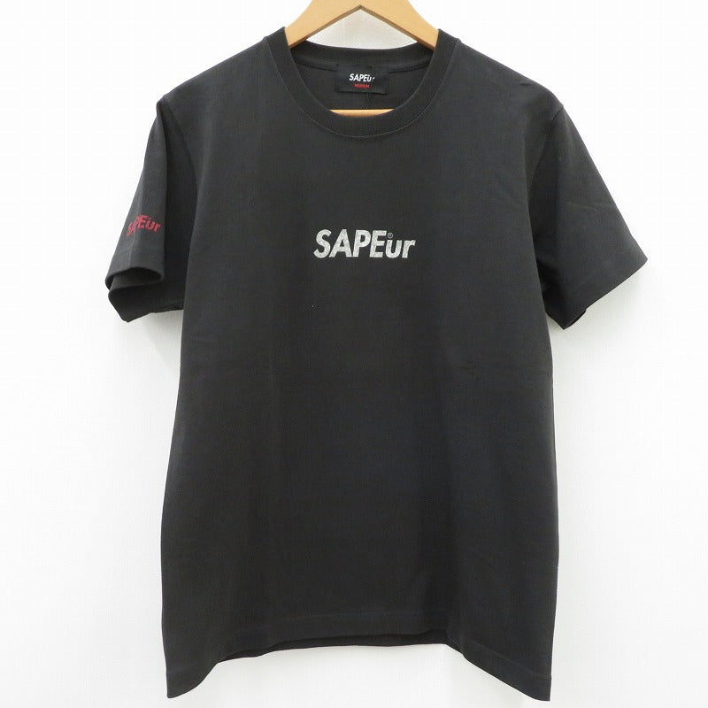 SAPEur | サプール ﾍﾟｲｽﾞﾘｰﾛｯﾄﾞﾏﾝTEE 半袖Ｔシャツ ブラック サイズ：M【瀬戸大橋店】