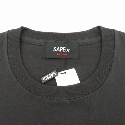 SAPEur | サプール ﾍﾟｲｽﾞﾘｰﾛｯﾄﾞﾏﾝTEE 半袖Ｔシャツ ブラック サイズ：M【瀬戸大橋店】