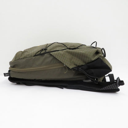 ARC'TERYX | アークテリクス Aerios 18 Backpack リュック・デイパック X00001070402 カーキ【瀬戸大橋店】